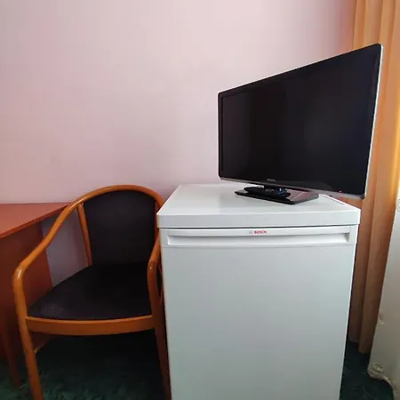 Jantar Economy 호스텔 *
