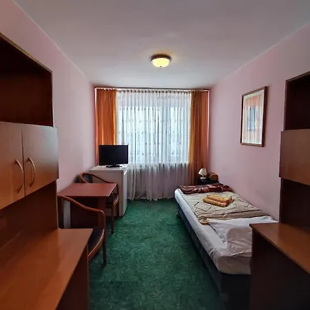 Auberge de jeunesse Jantar Economy
