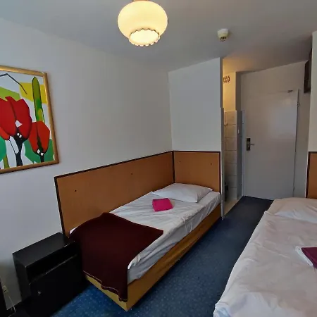 Vandrerhjem Jantar Economy Stettin