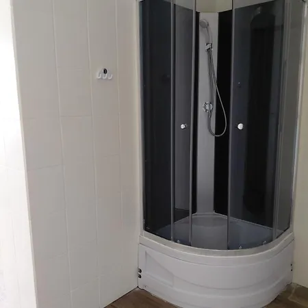 Jantar Economy Hostel *