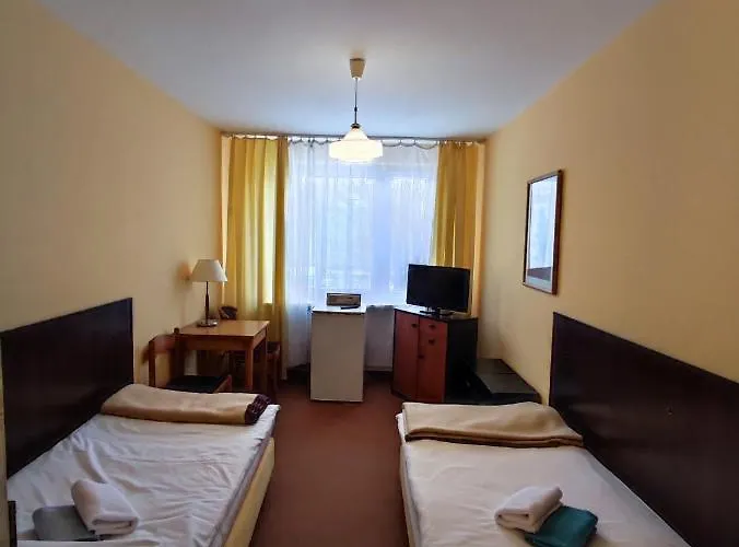 Jantar Economy * Στσέτσιν