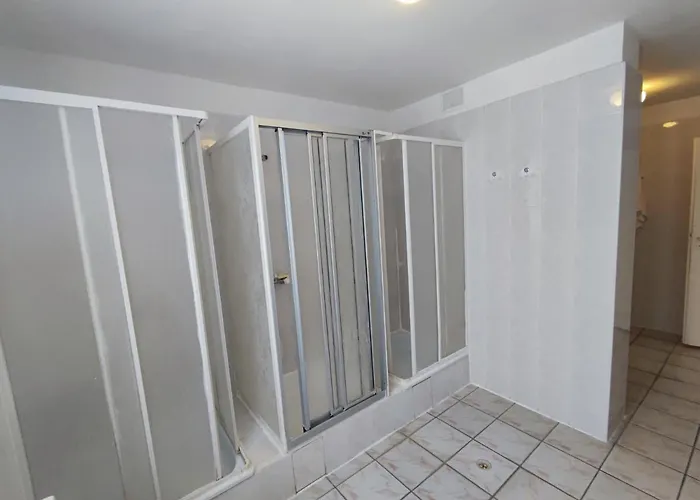 Jantar Economy Στσέτσιν